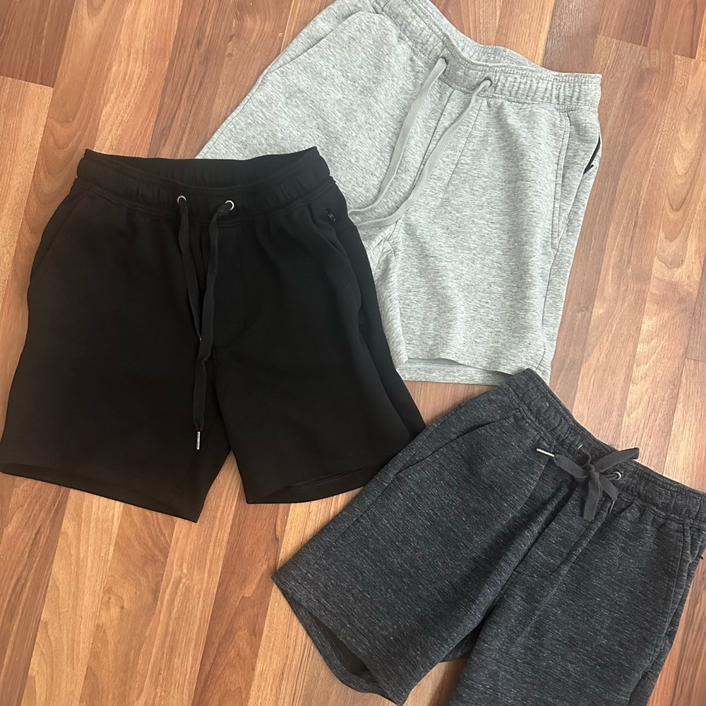 Men's American Eagle Shorta